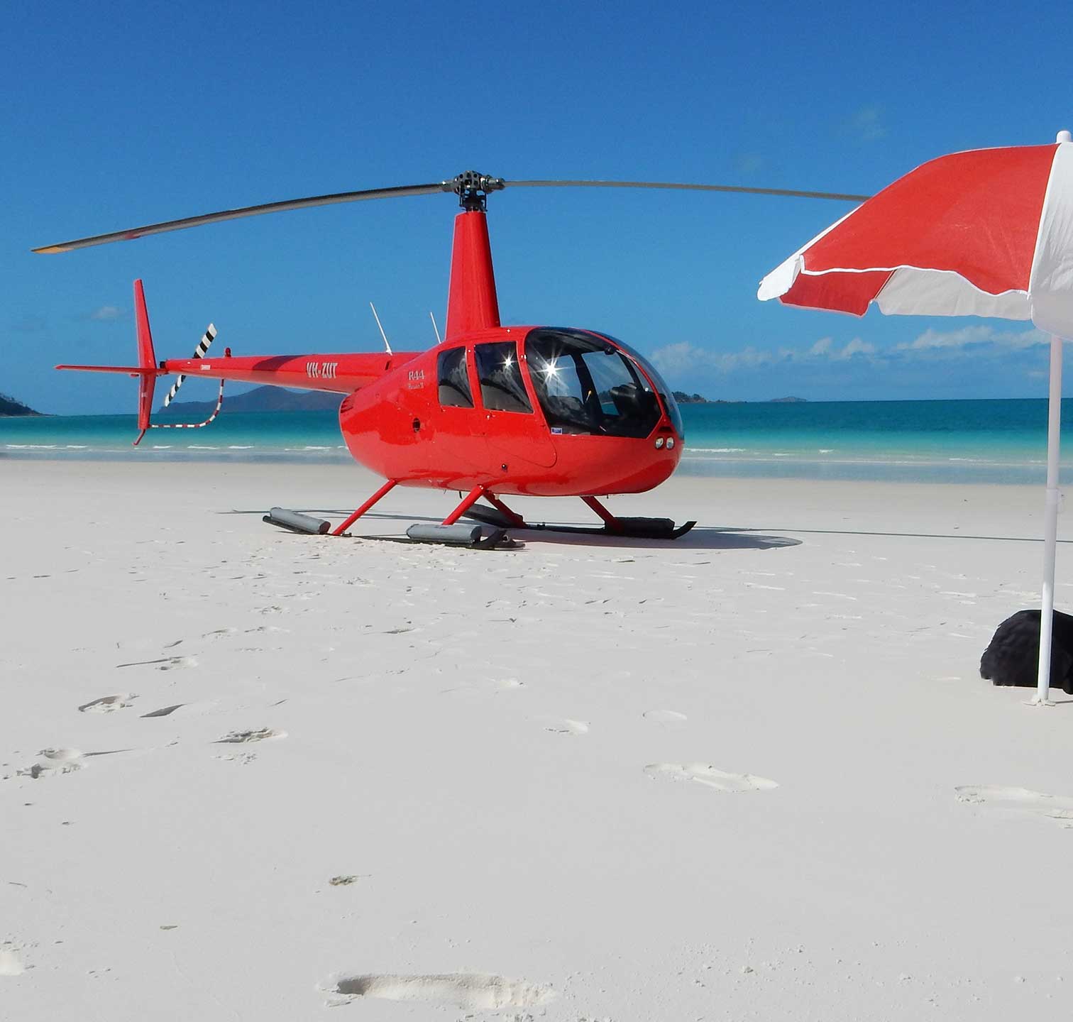 Whitehaven-beach-helicopter-flight