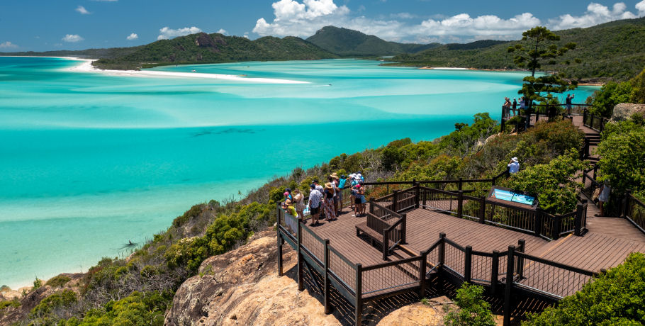 Hill Inlet lookout